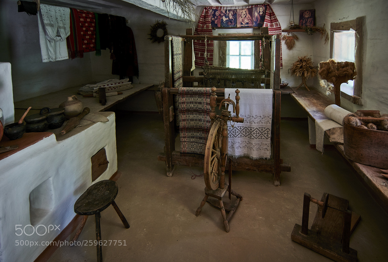 Nikon D7100 sample photo. Inside hut photography