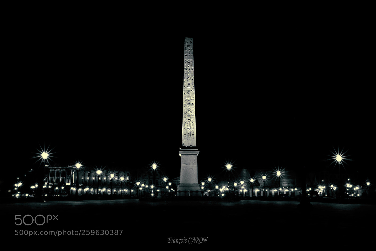 Canon EOS 70D sample photo. By night photography