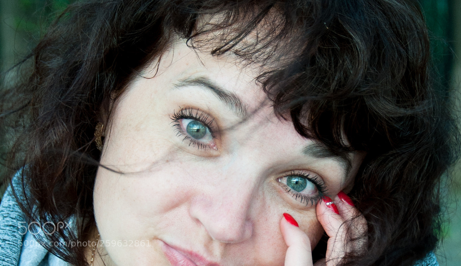Nikon D5000 sample photo. Glance photography