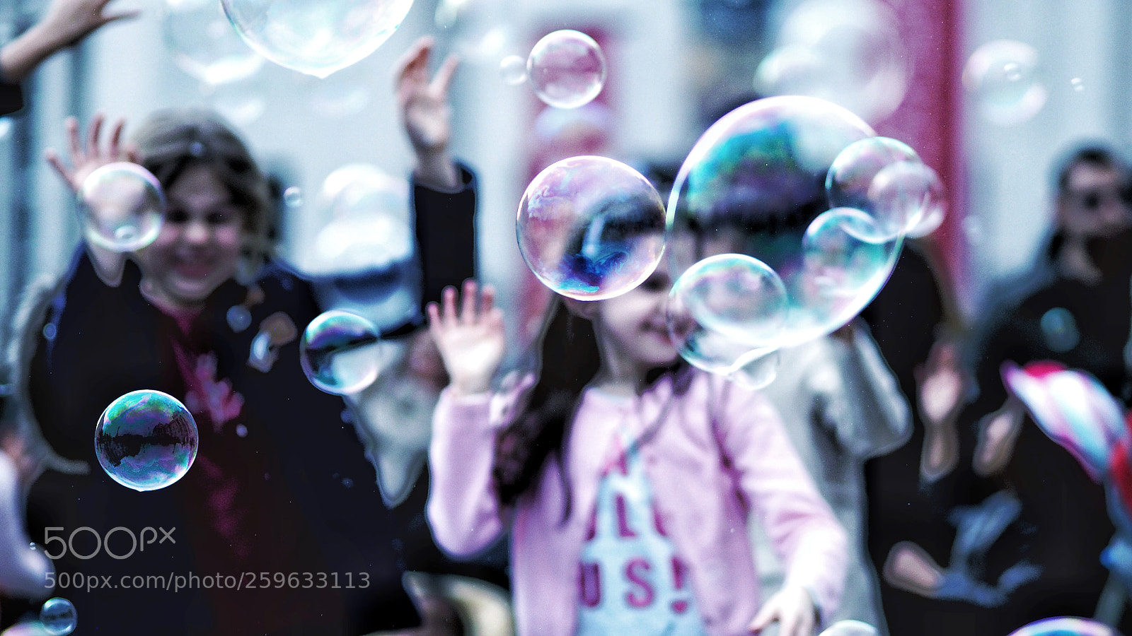 Olympus OM-D E-M10 sample photo. Bubble joy photography