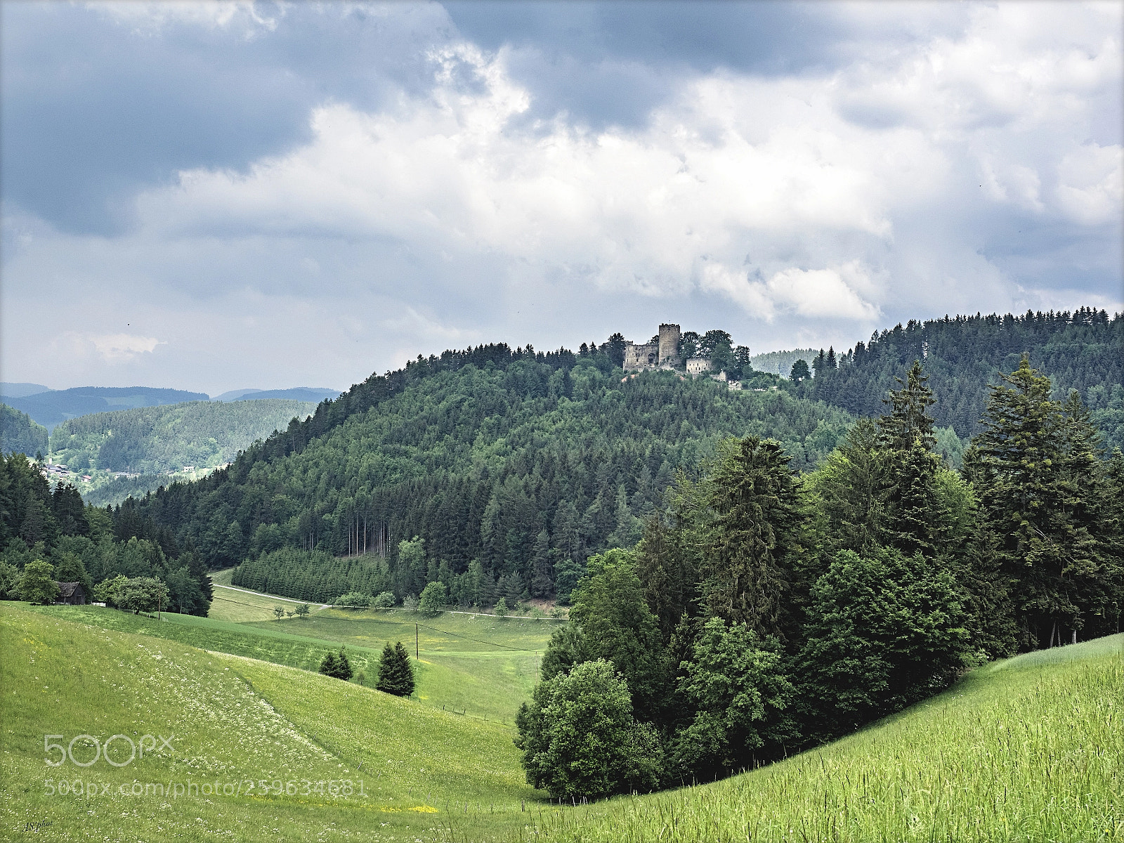 Olympus OM-D E-M1 sample photo. Castle ruin prandegg photography
