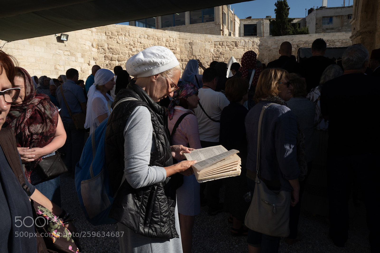 Leica Q (Typ 116) sample photo. Ascension day , mount photography