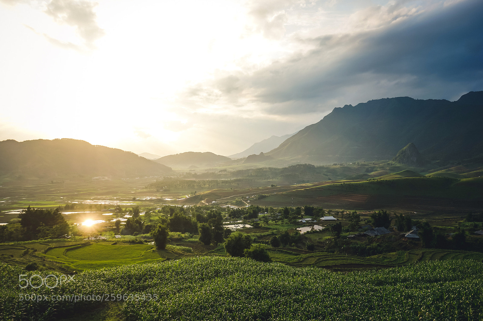 Sony a7 II sample photo. Sunset in northwest vietnam photography