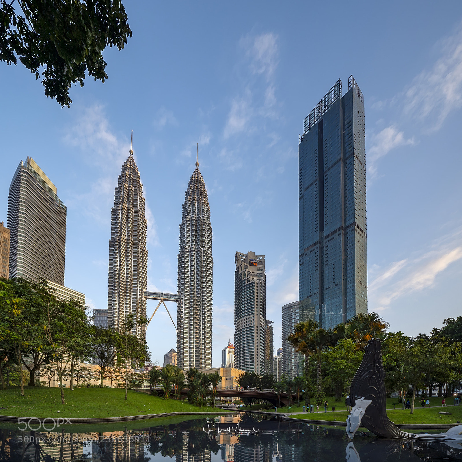 Sony a7R III sample photo. Sunrise at klcc precinct photography