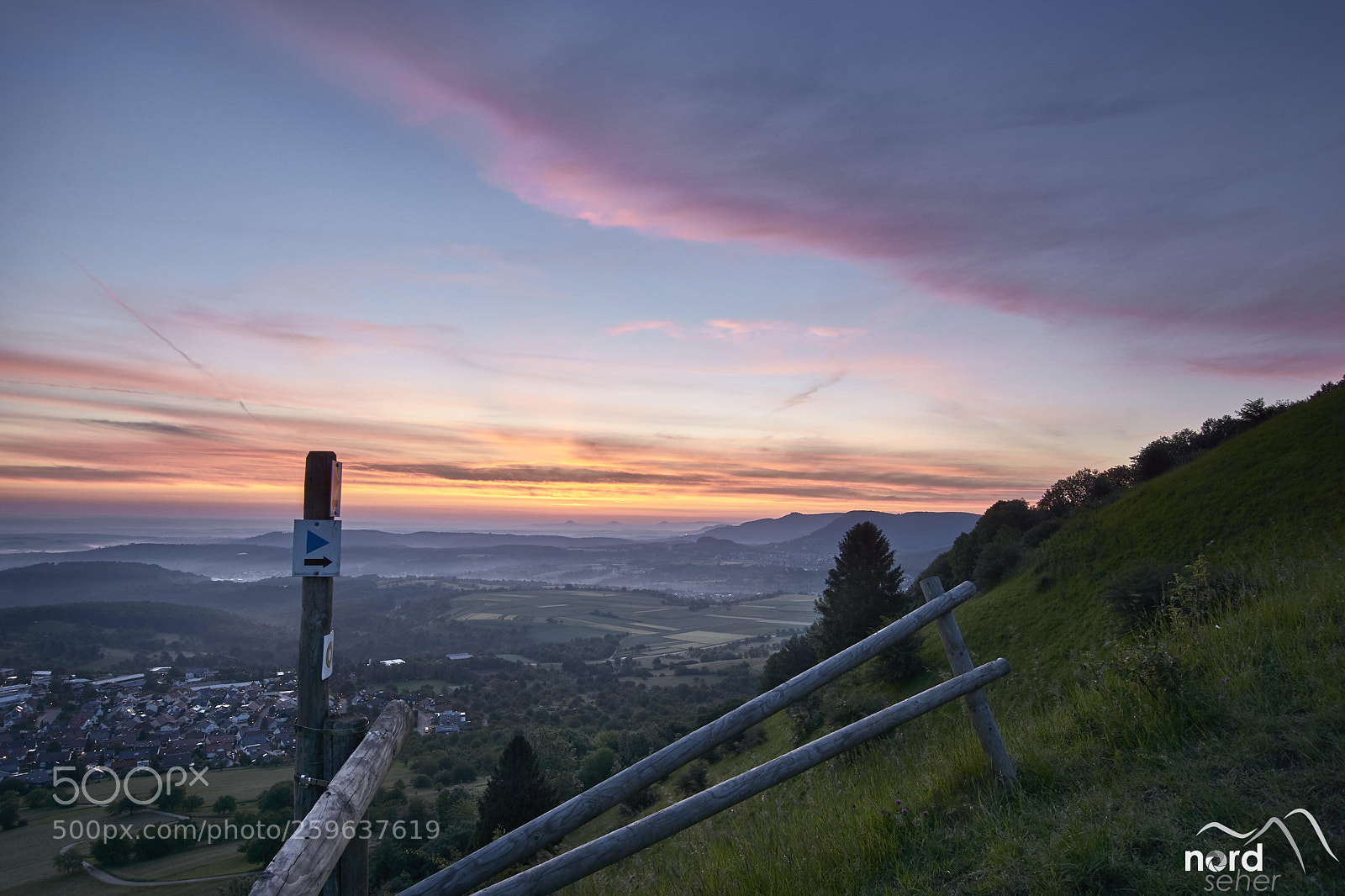 Sony ILCA-77M2 sample photo. Stairway to heaven photography