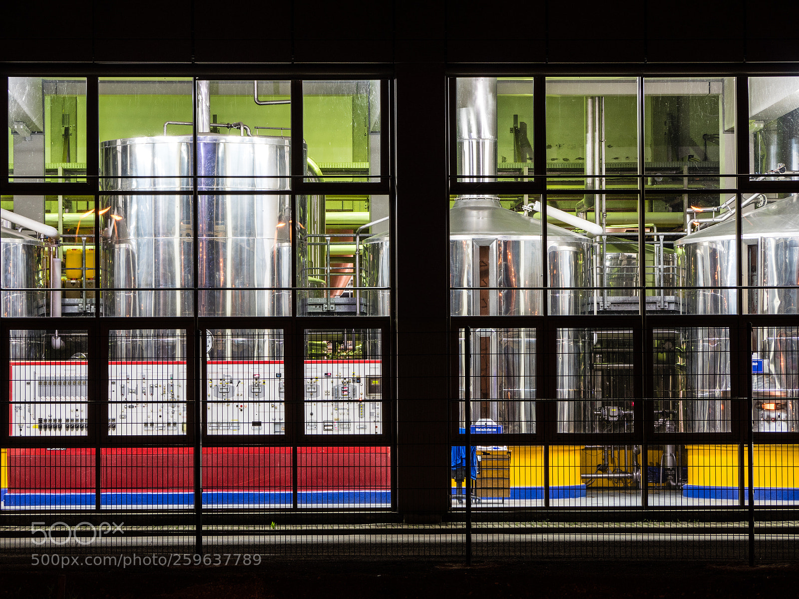 Panasonic Lumix DMC-GX8 sample photo. Colours photography