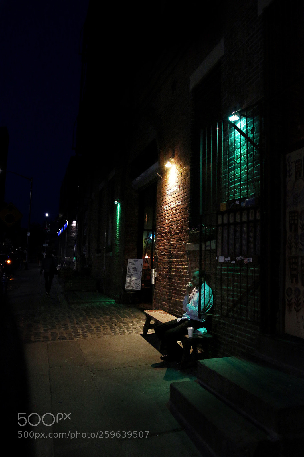 Canon EOS 70D sample photo. Night photography