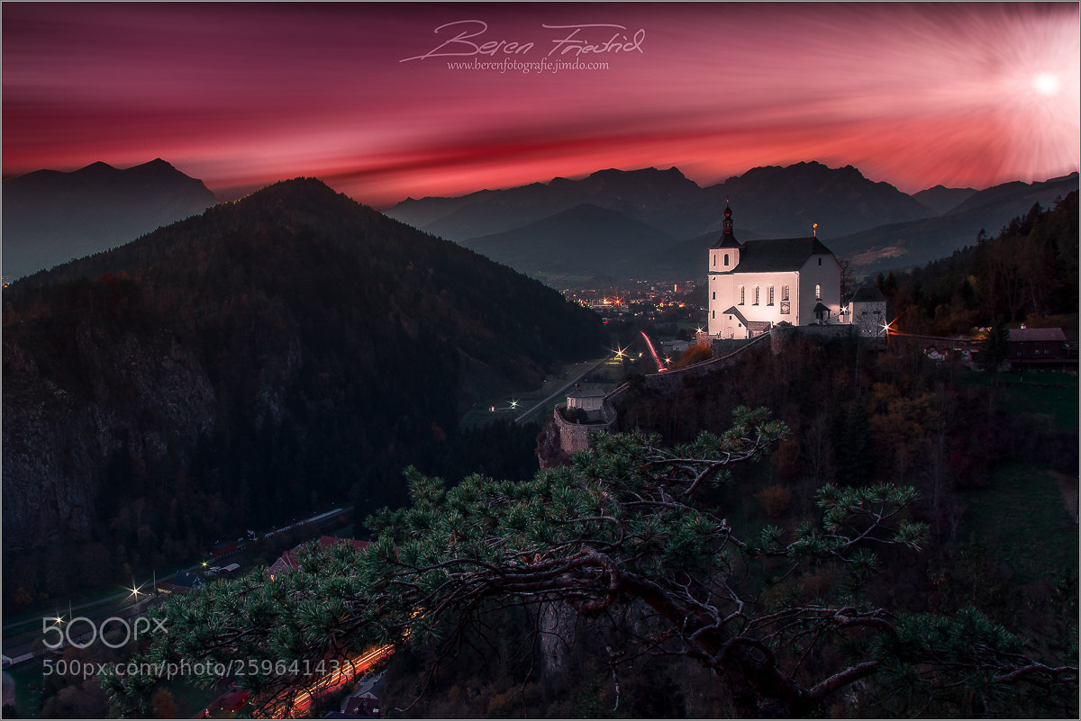 Pentax K-3 sample photo. Kirche photography