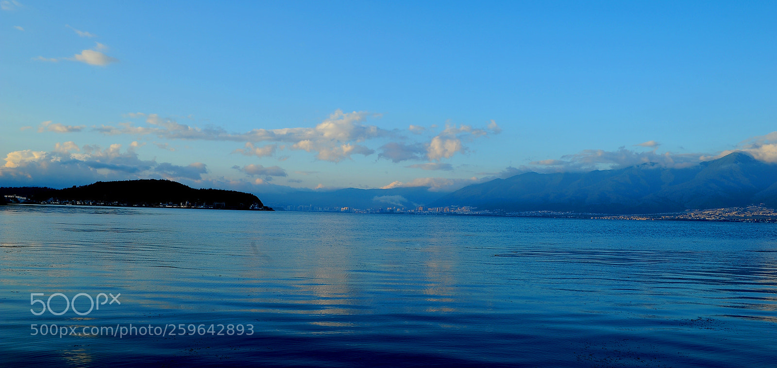 Nikon D700 sample photo. 水色 photography