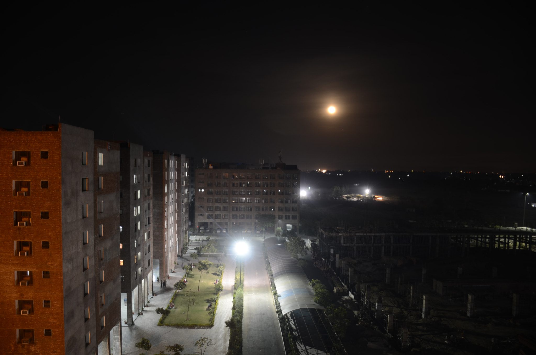Nikon D7000 sample photo. Moon shadows photography
