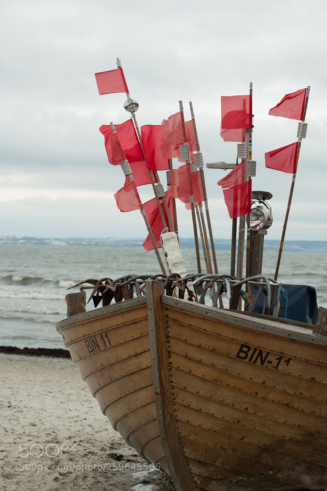 Canon EOS 70D sample photo. Fisher boat with grey photography
