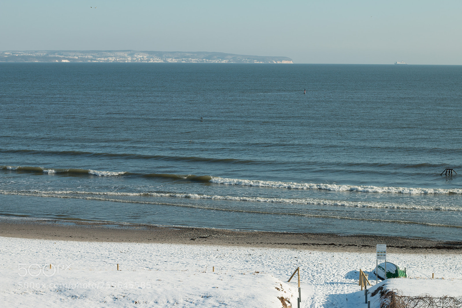 Canon EOS 70D sample photo. Snowy beach photography