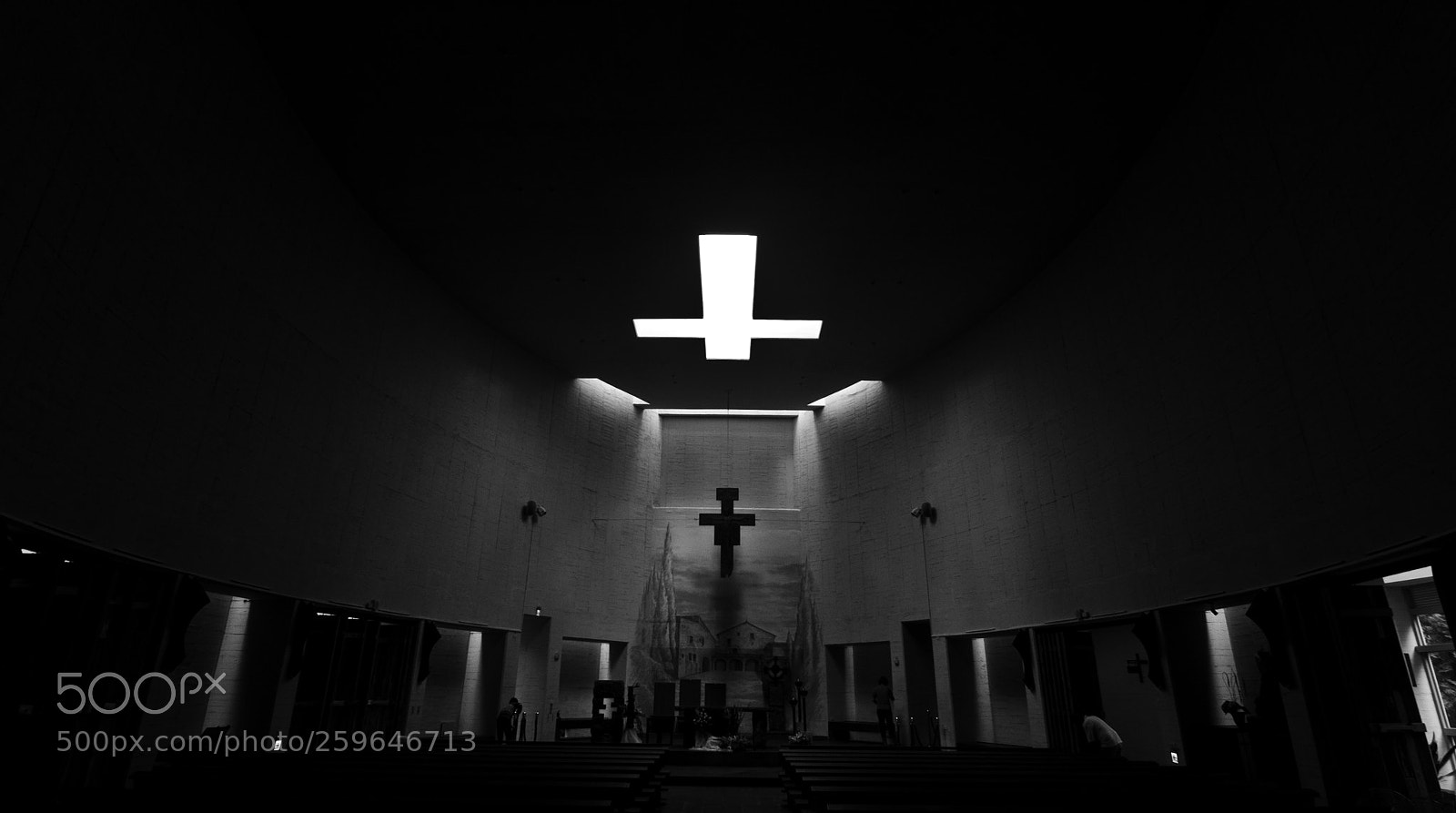 Nikon D90 sample photo. When the light comes photography