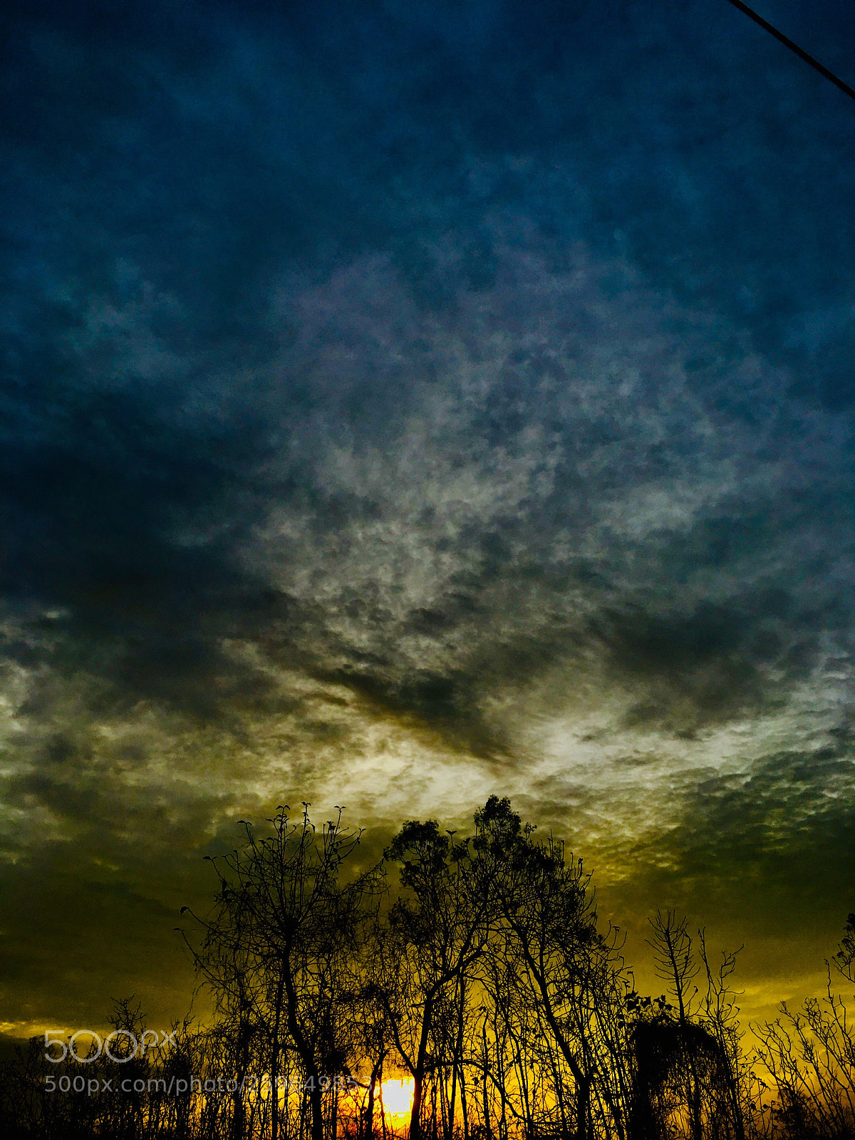 Apple iPhone 6s Plus sample photo. Stormy rise photography