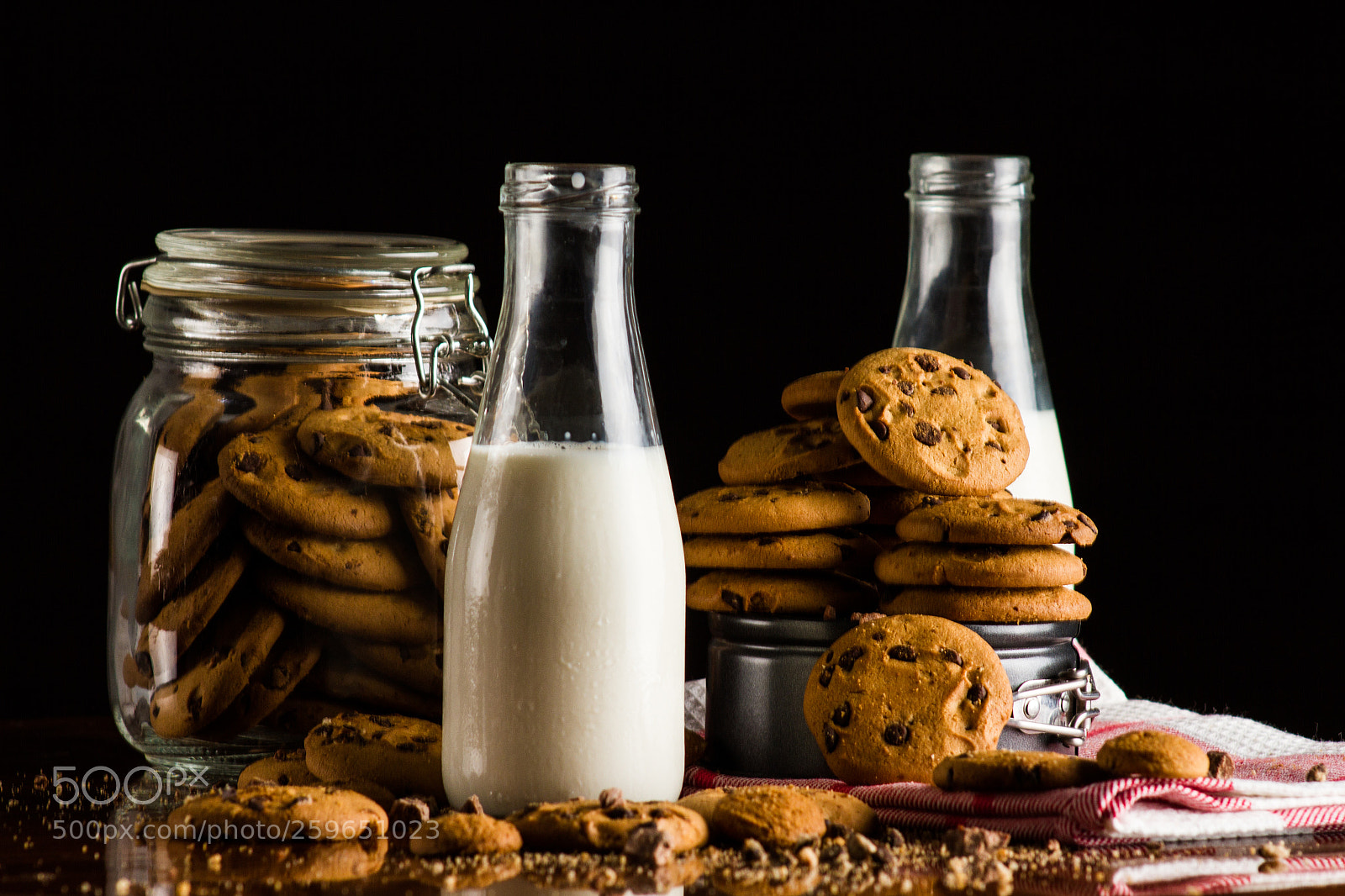 Canon EOS 7D sample photo. Chocolate chips cookies and photography