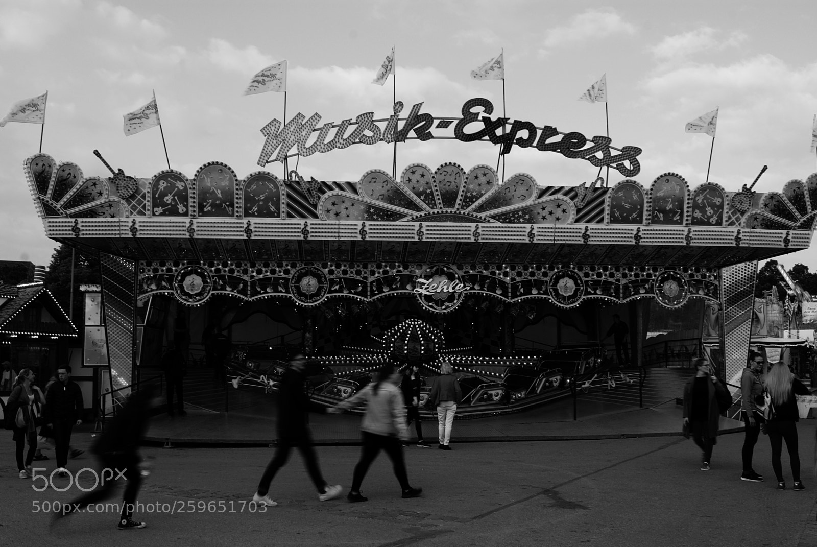Nikon D3400 sample photo. Fruhligfest in munich photography