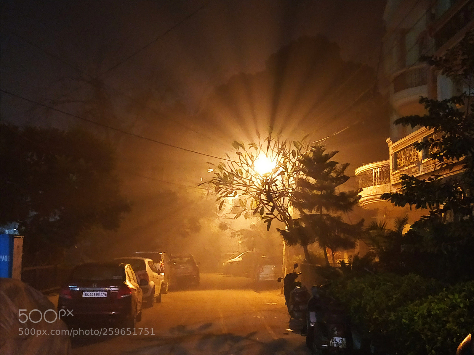 OnePlus 5 sample photo. Tyndall effect photography