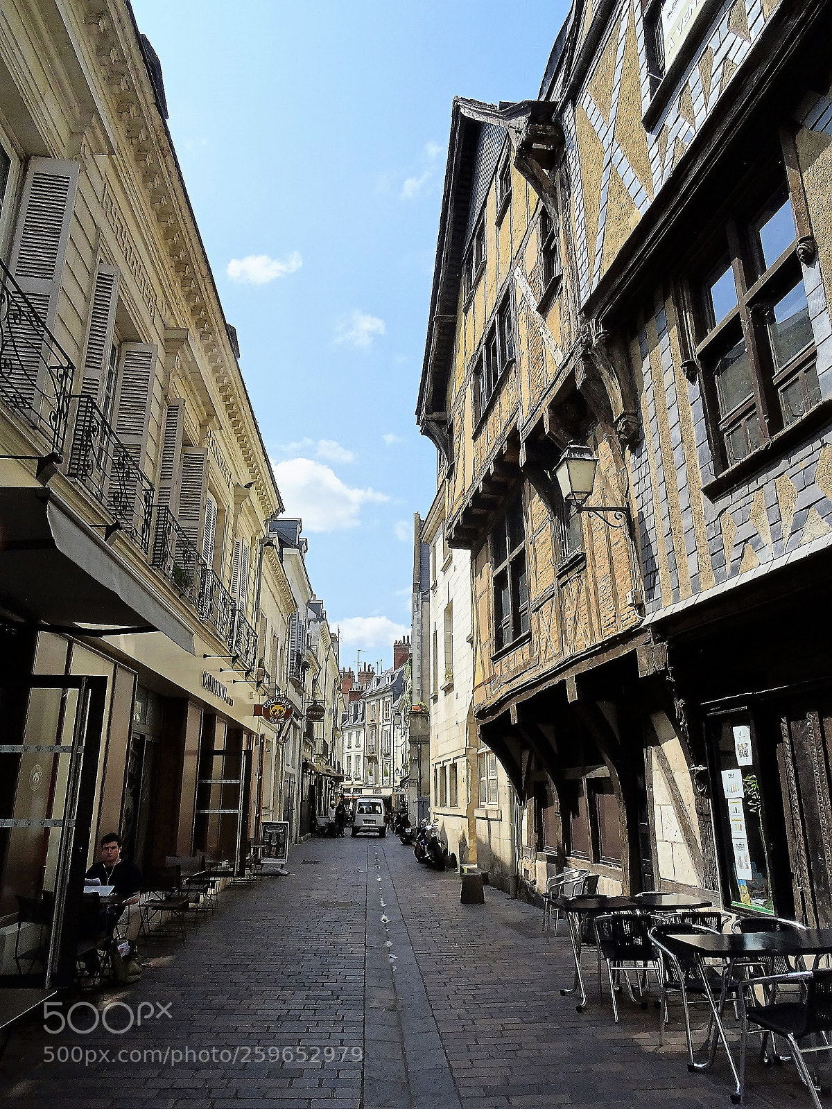 Sony DSC-HX60 sample photo. Vieux tours photography