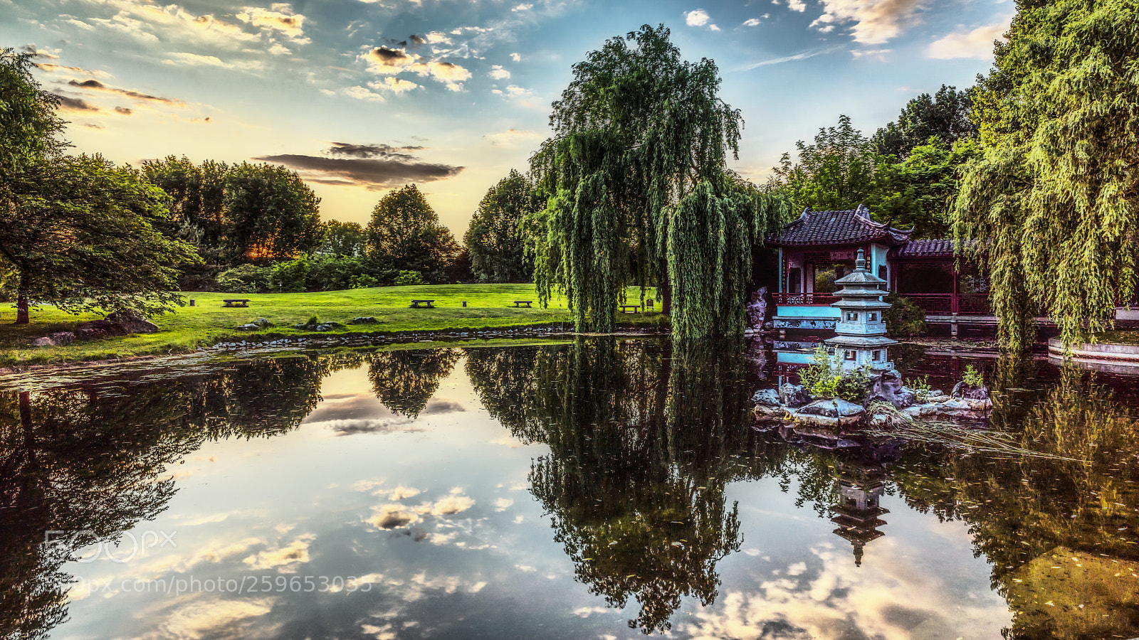 Sony a6300 sample photo. Little lake in chinese photography