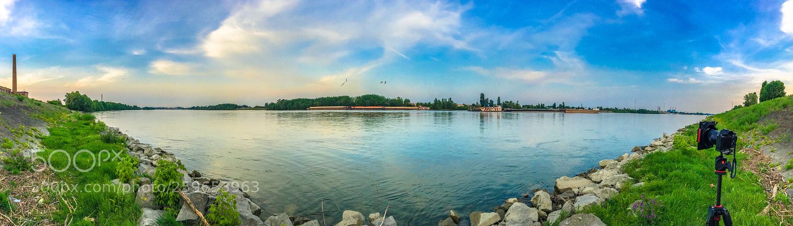 Apple iPhone 6s sample photo. Danube panorama photography