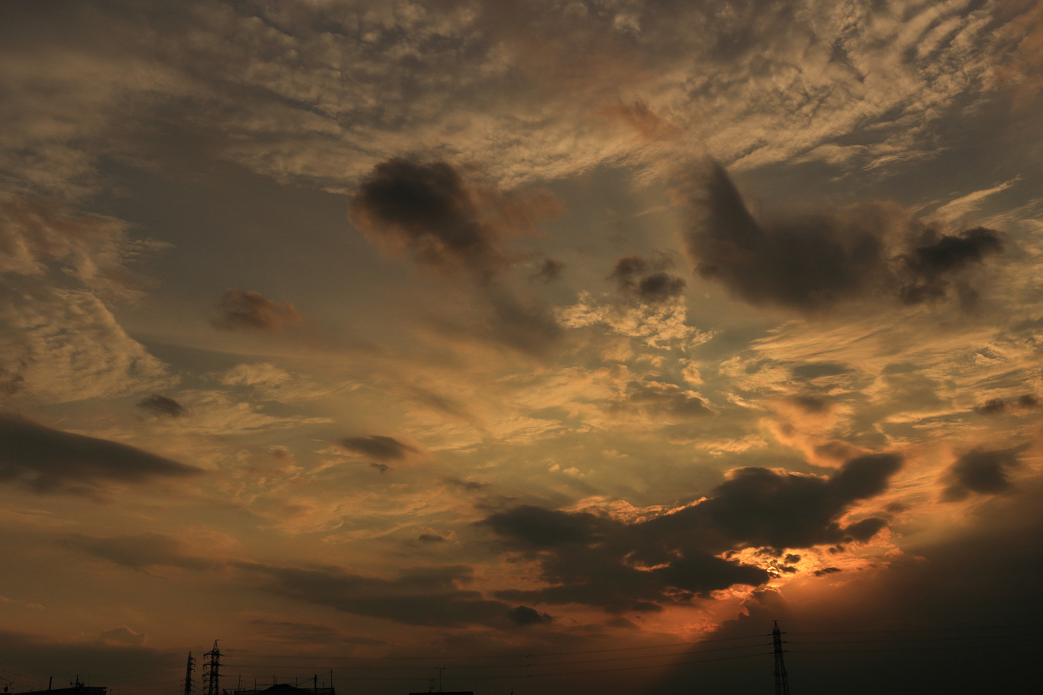Canon EOS 100D (EOS Rebel SL1 / EOS Kiss X7) + Canon EF-S 24mm F2.8 STM sample photo. Sunset sky photography