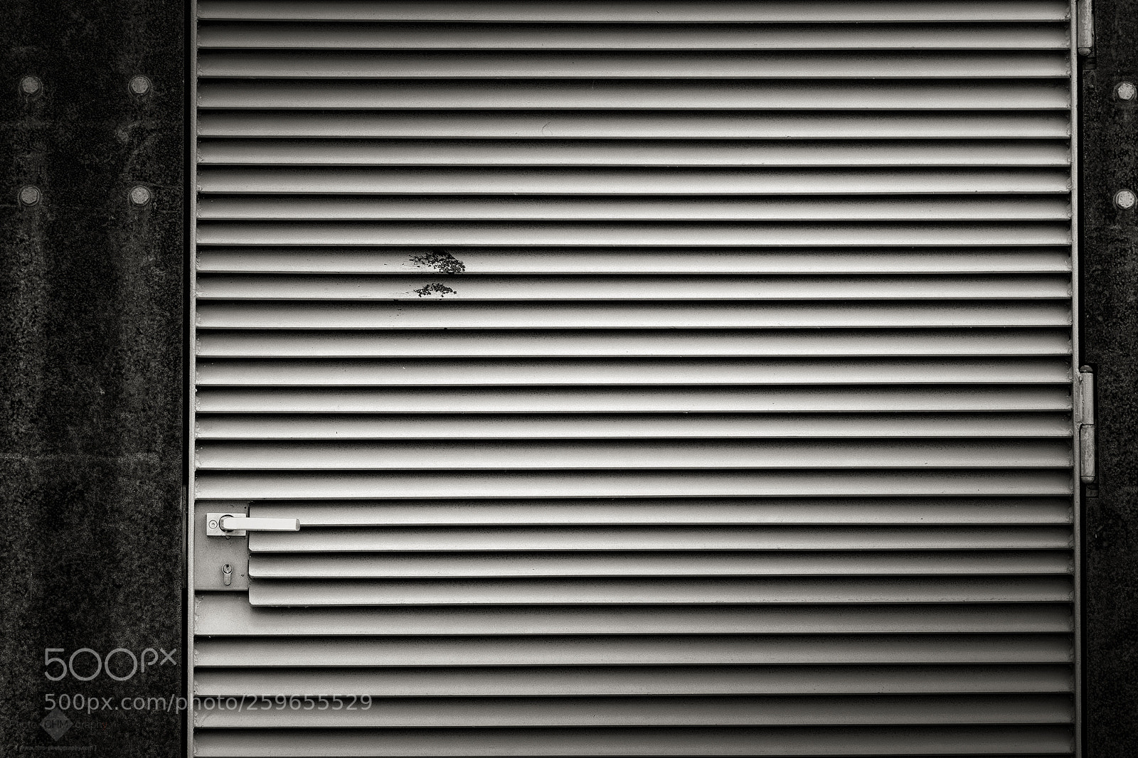 Nikon D7100 sample photo. Closed door photography