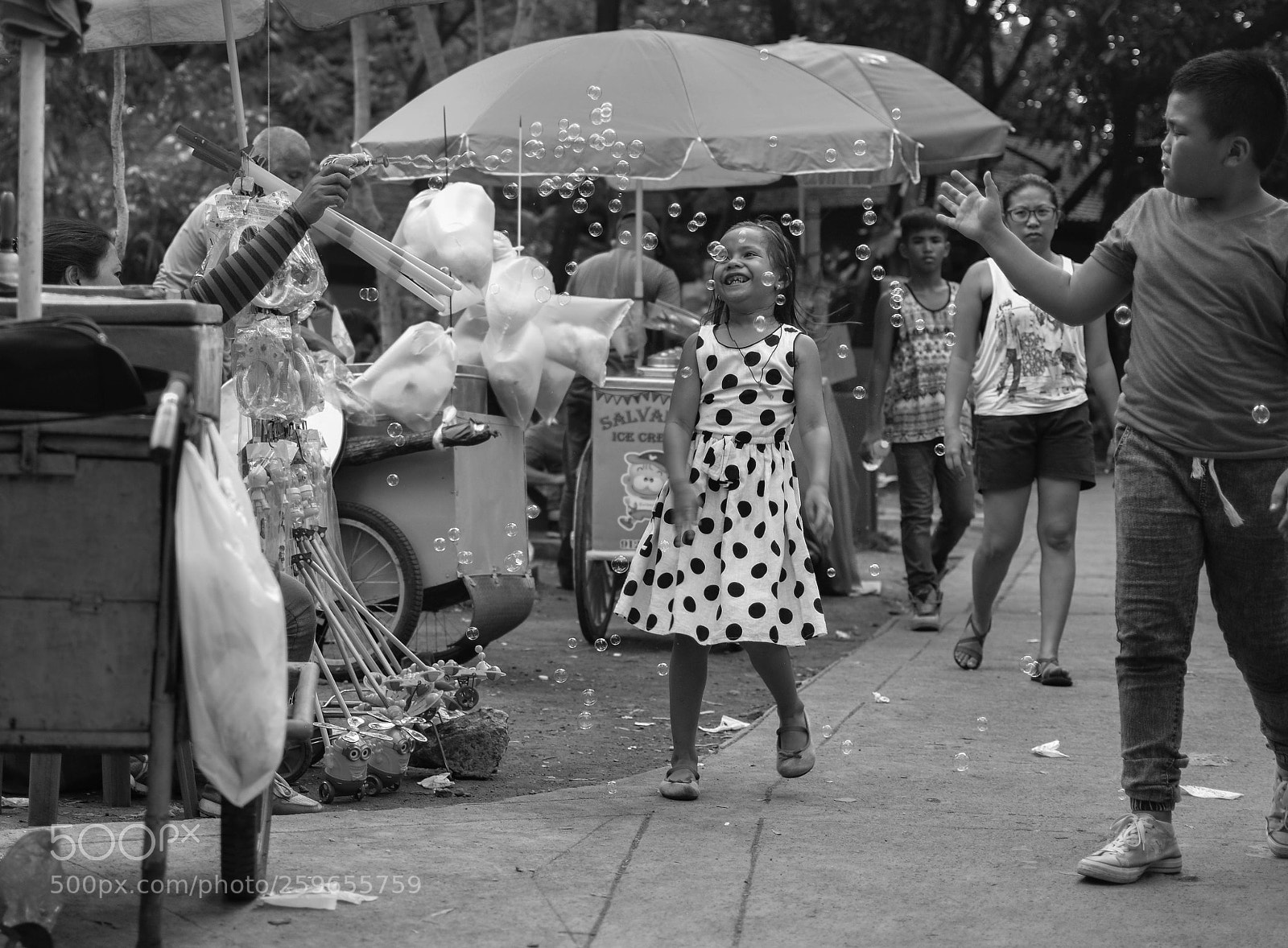 Nikon D3200 sample photo. Bubbles photography