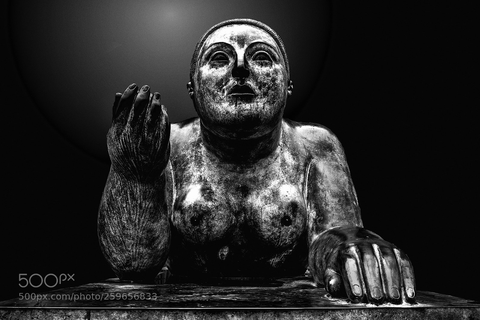 Sony a6000 sample photo. Botero, lying woman with photography