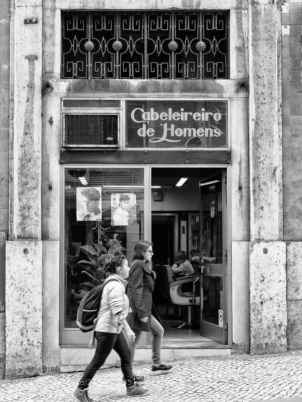 Olympus OM-D E-M5 sample photo. Cabeleireiro de homens photography