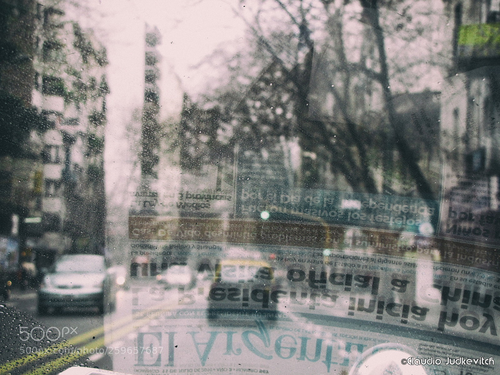 Canon PowerShot SX20 IS sample photo. Reflections on a windshield photography