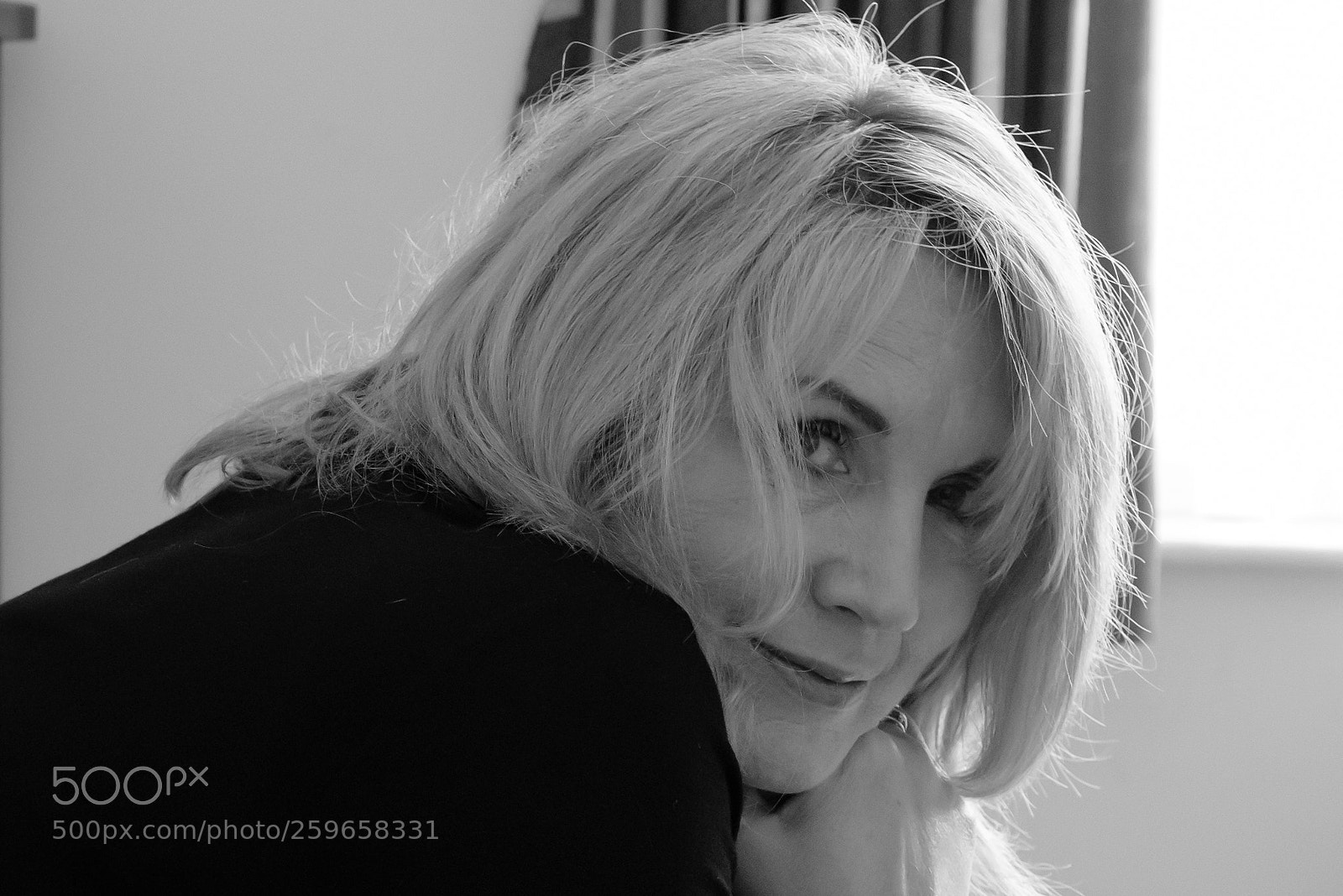 Nikon D810 sample photo. The wife chilling out photography
