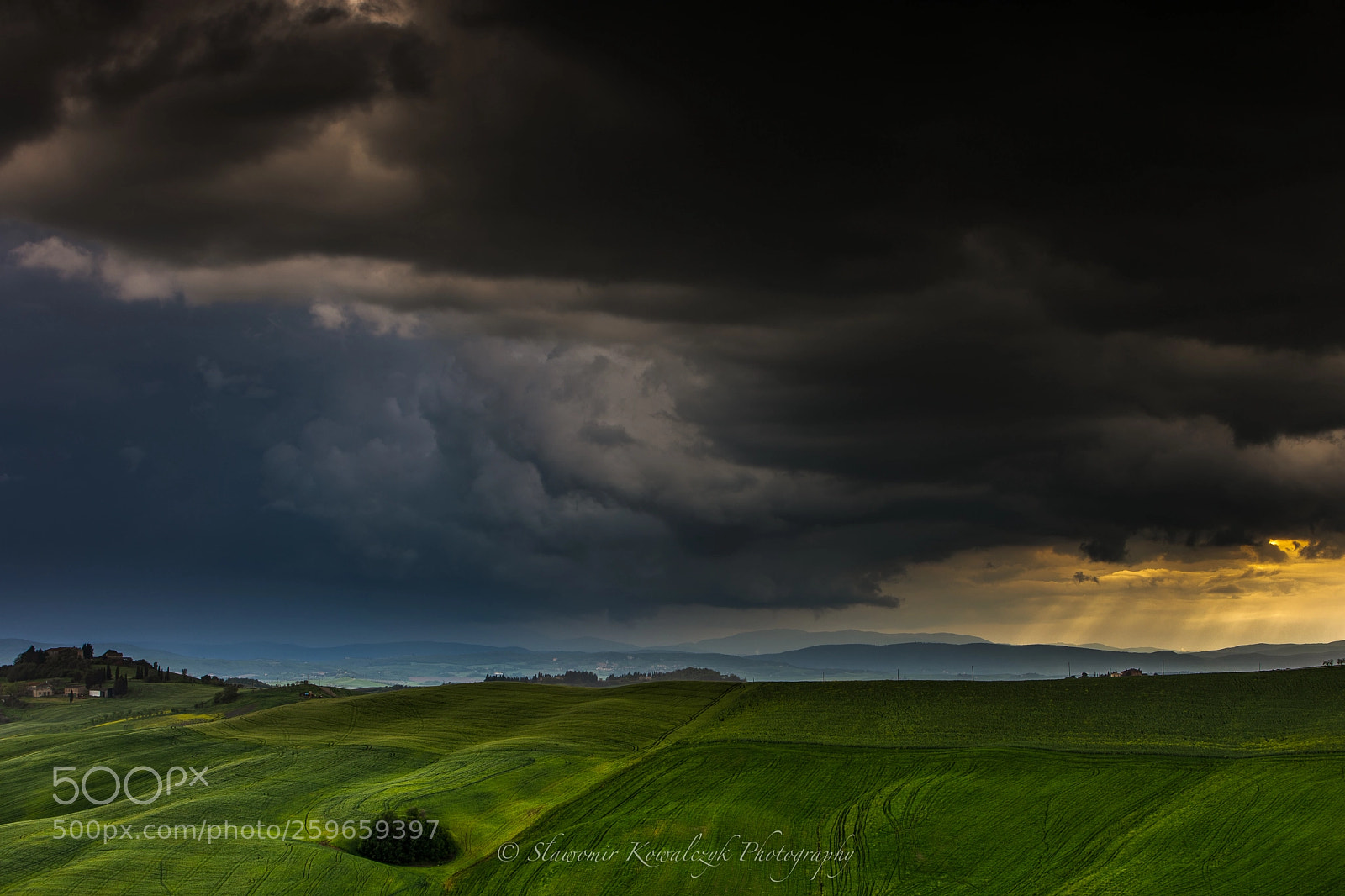Canon EOS 5D Mark IV sample photo. Nice tuscany. photography