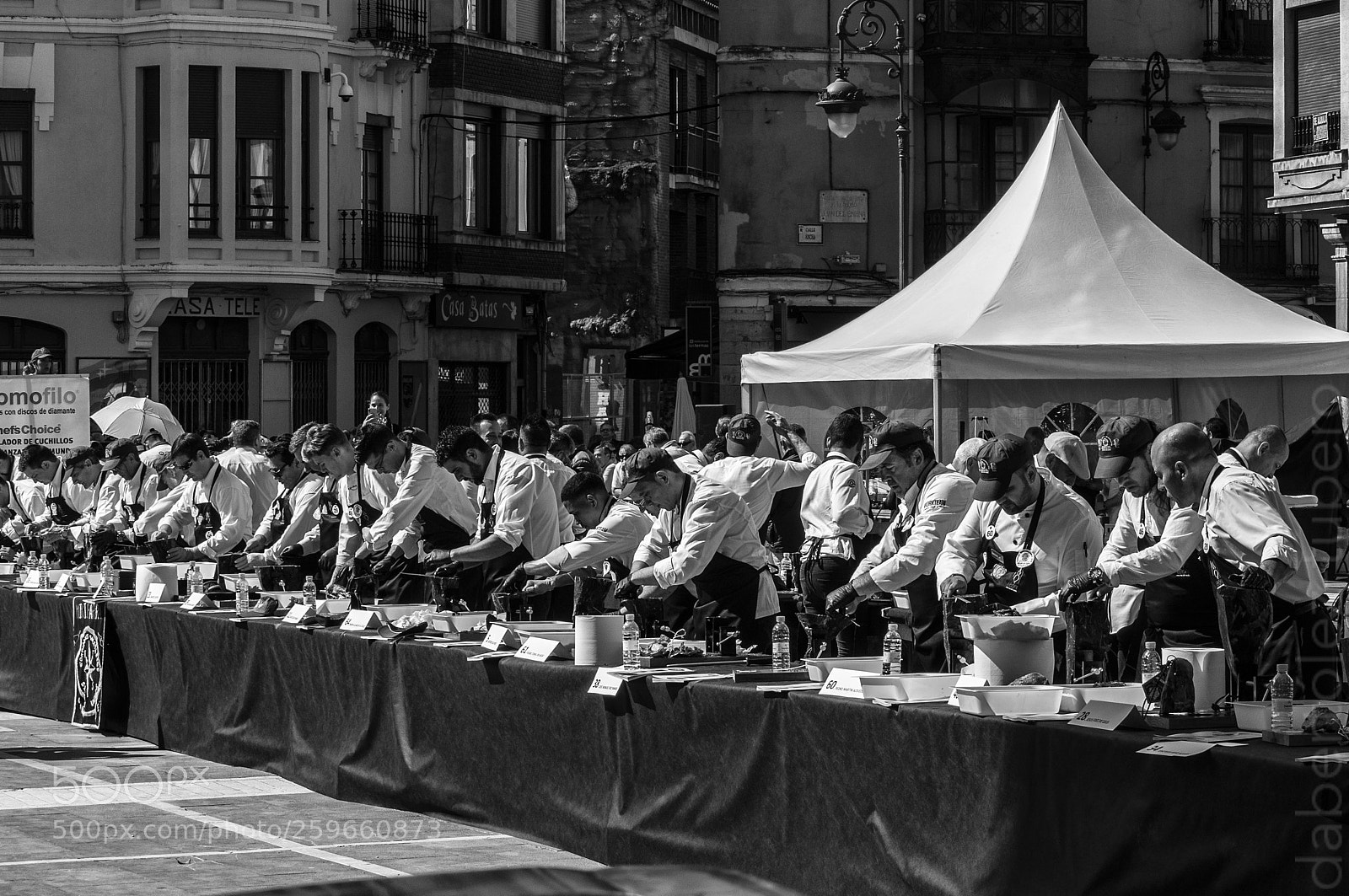 Nikon D90 sample photo. En fila de a photography