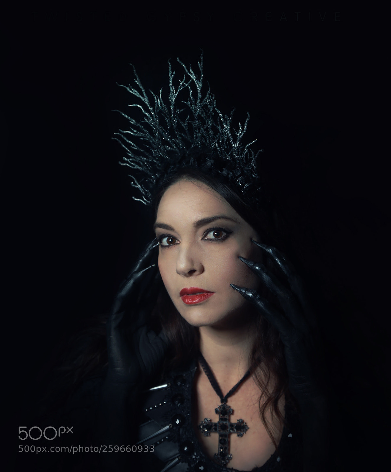 Canon EOS 6D sample photo. Dark queen photography