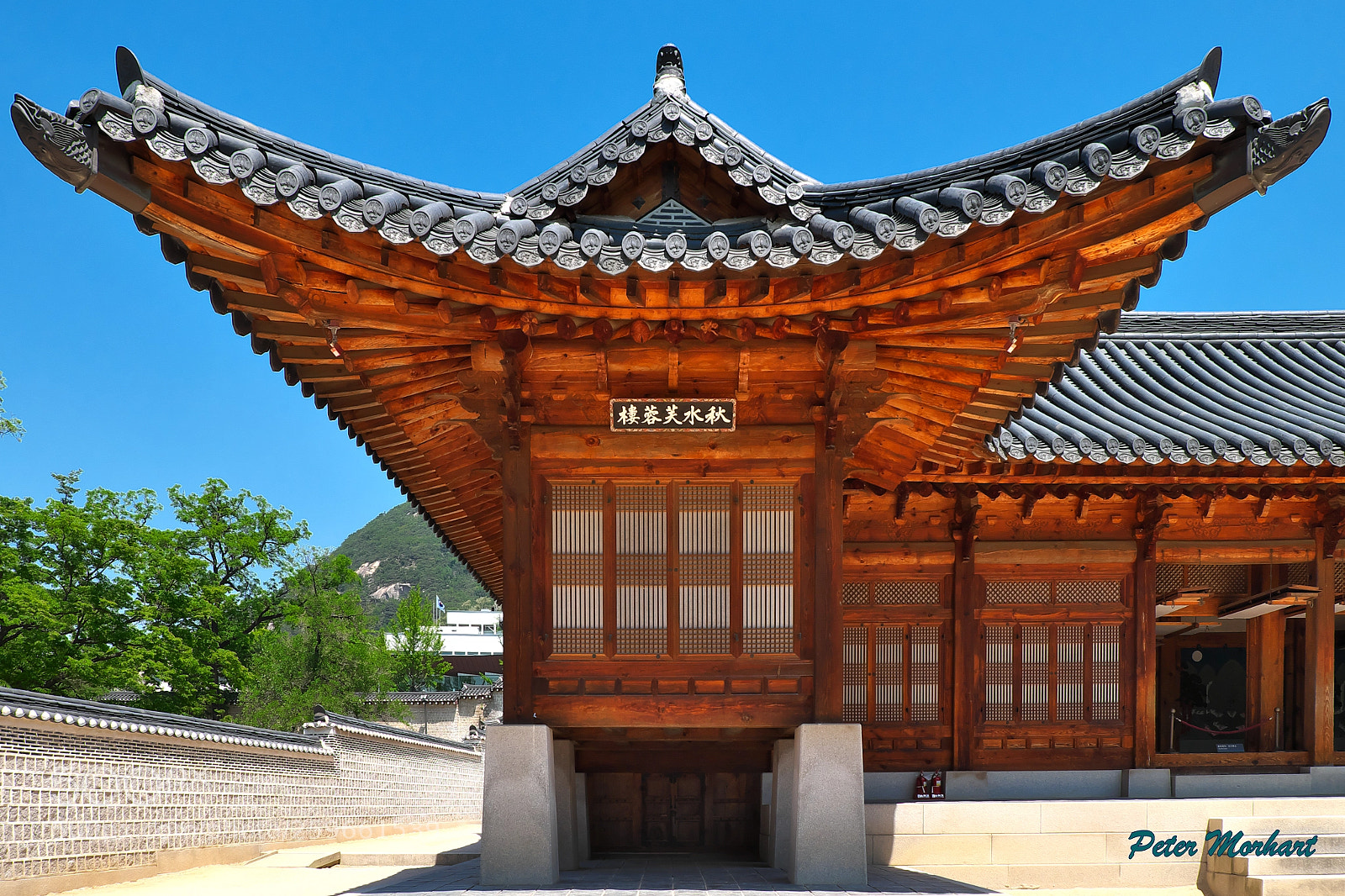 Fujifilm X-T1 sample photo. Gyeongbokgung palace photography