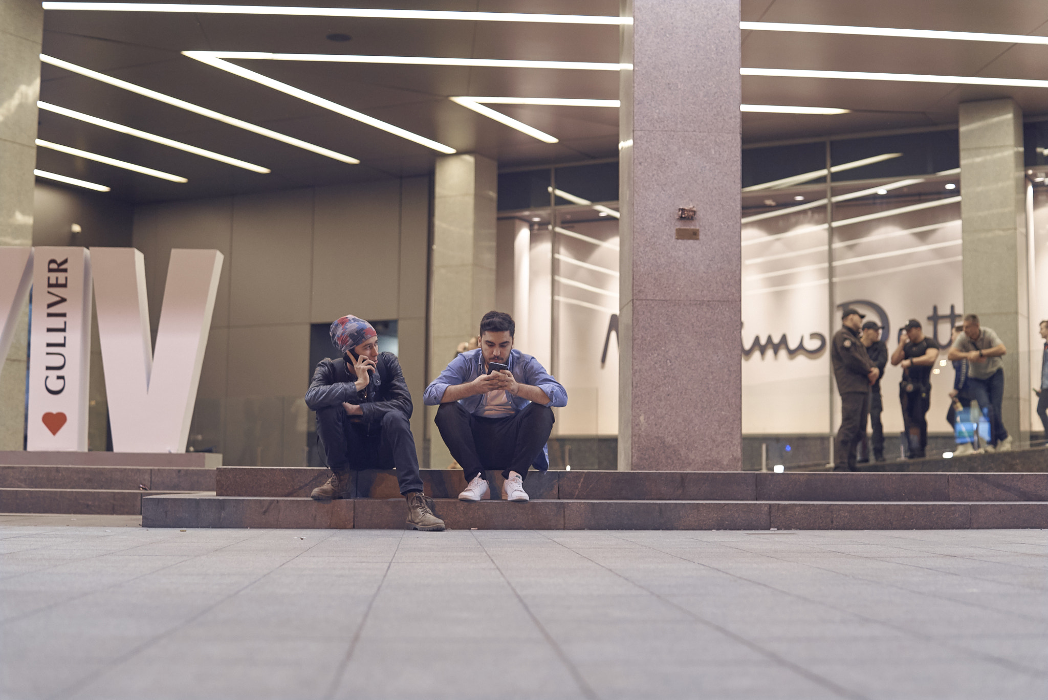Sony a7S sample photo. Phone call photography