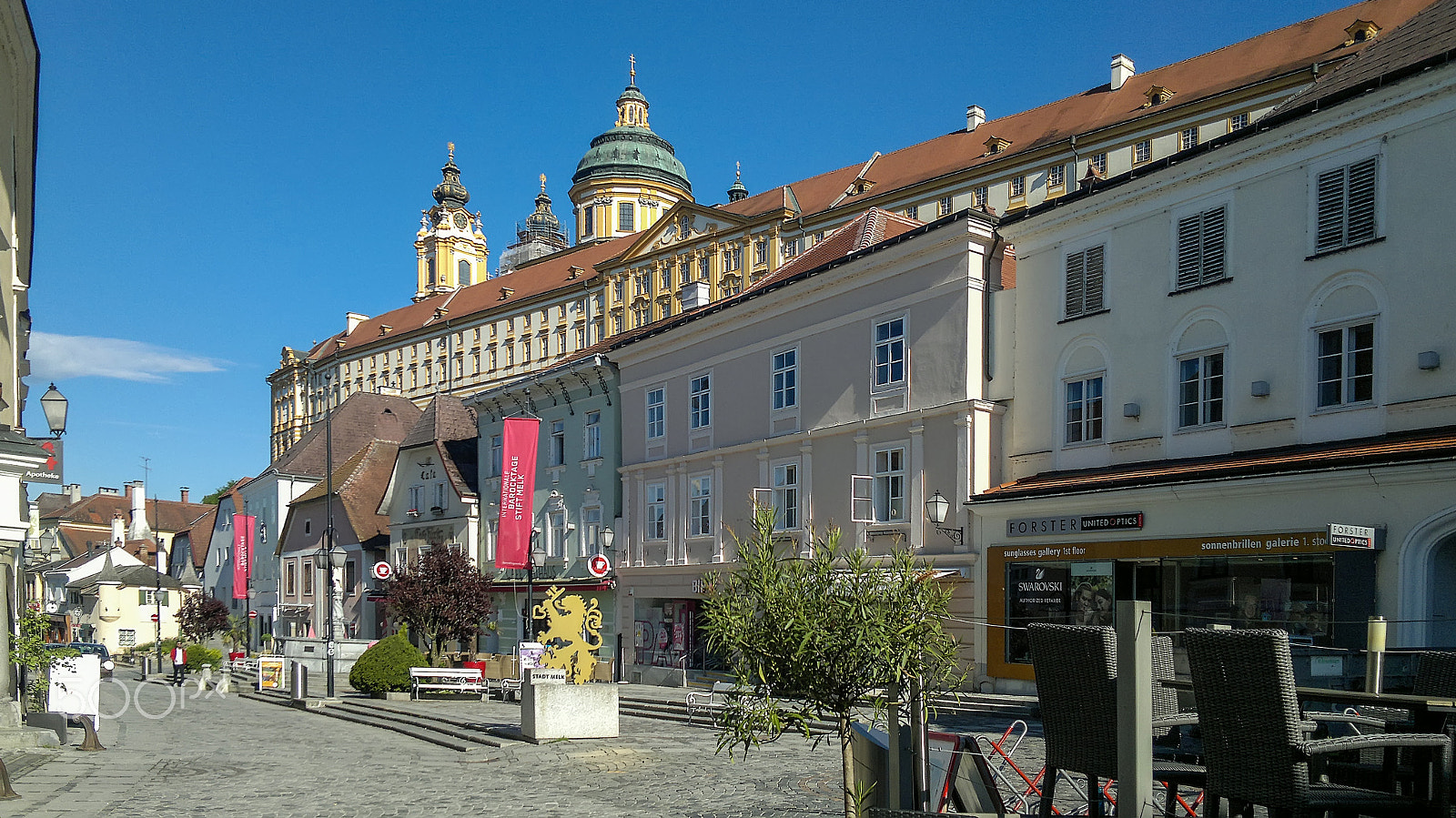 Nokia N8-00 sample photo. Melk. austria. photography