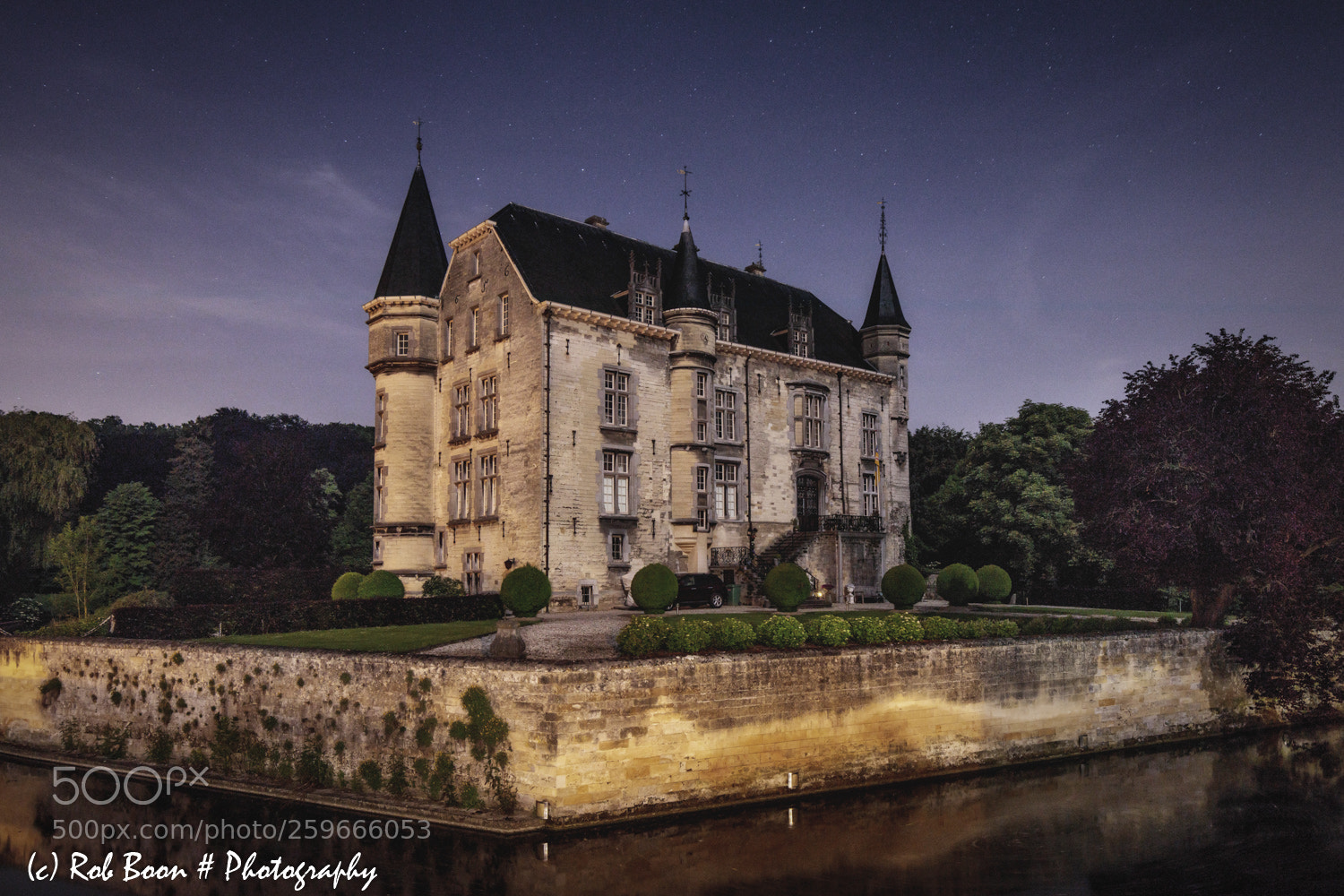 Canon EOS 5DS sample photo. Castle schaloen @ night photography