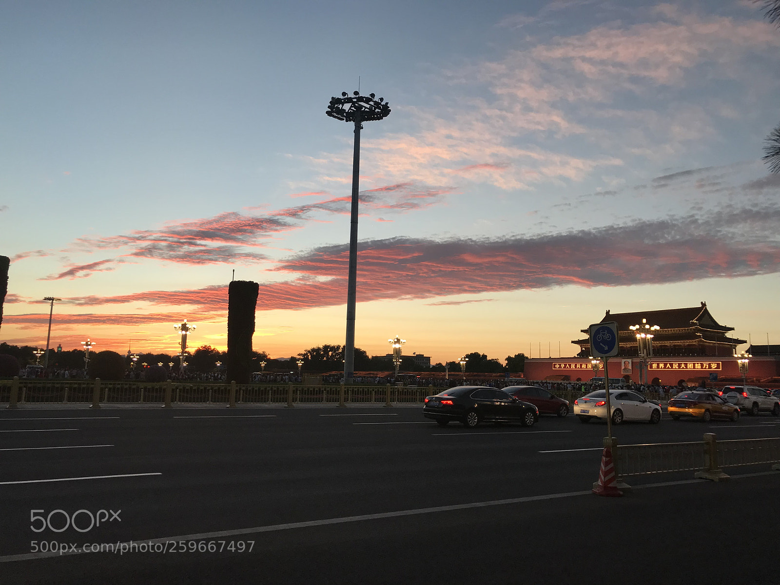 Apple iPhone 7 Plus sample photo. 夕阳西下的天安门 photography