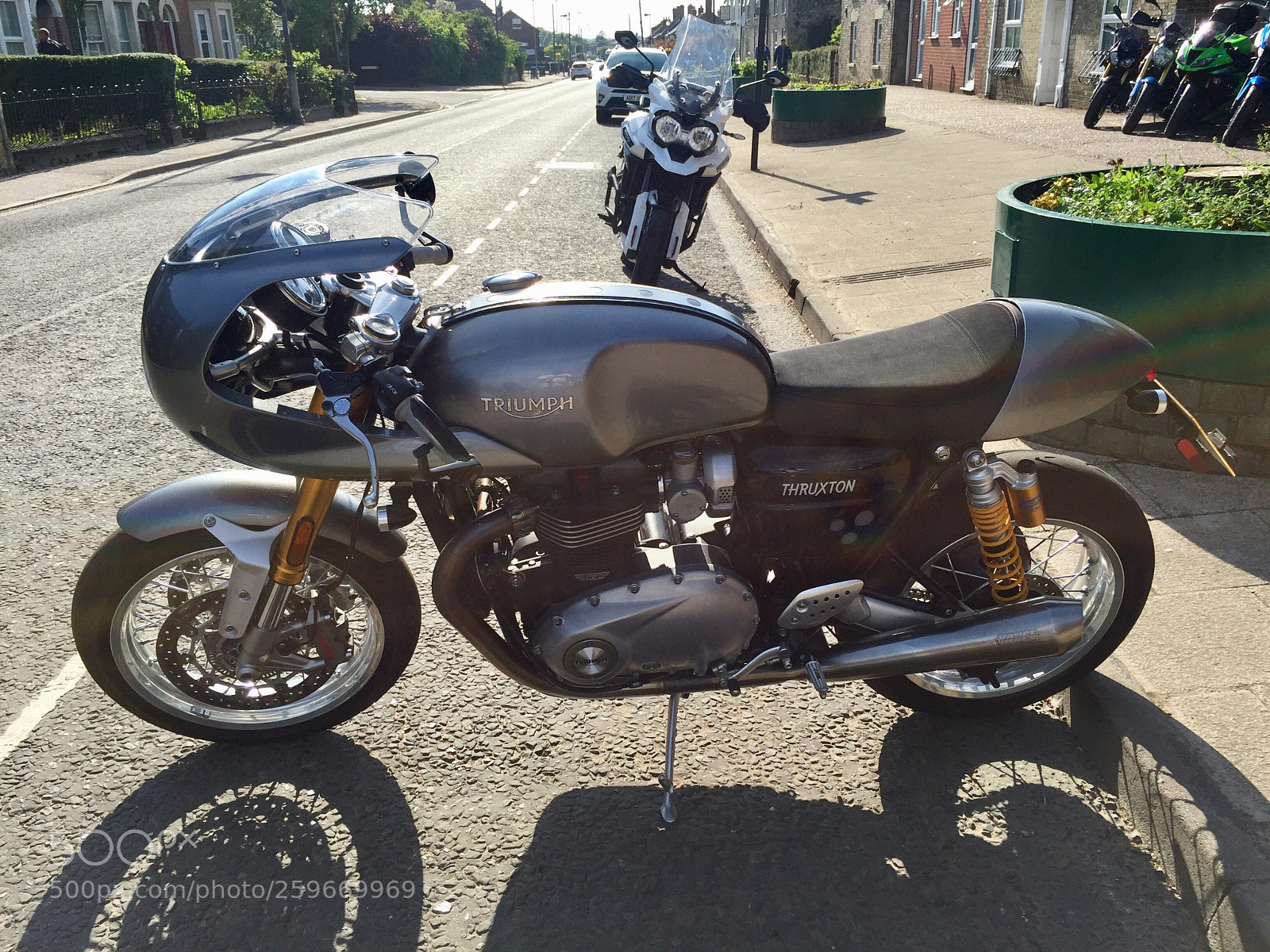 Apple iPhone 6 sample photo. Triumph thruxton r photography