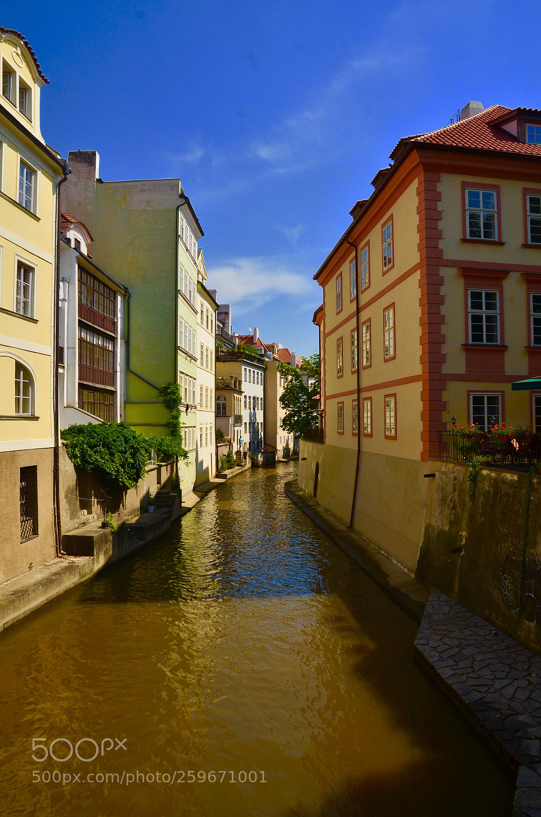 Nikon D5100 sample photo. Canal photography