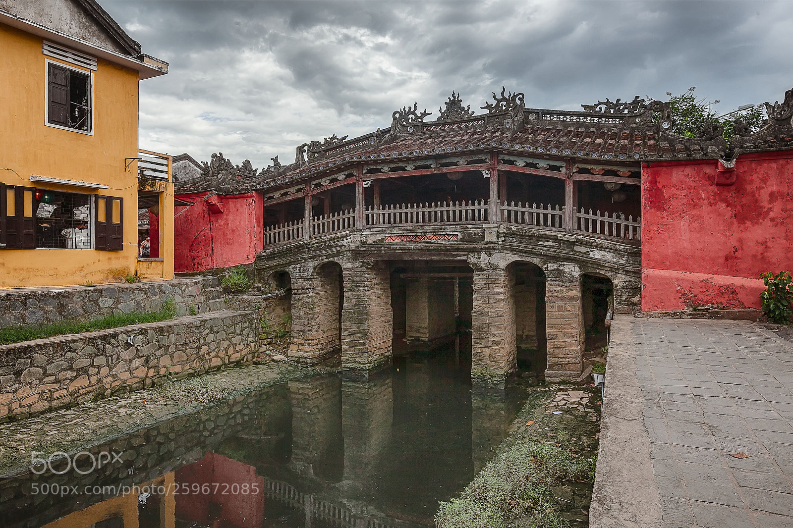 Canon EOS 5D Mark II sample photo. Hoi an japanese bridge photography