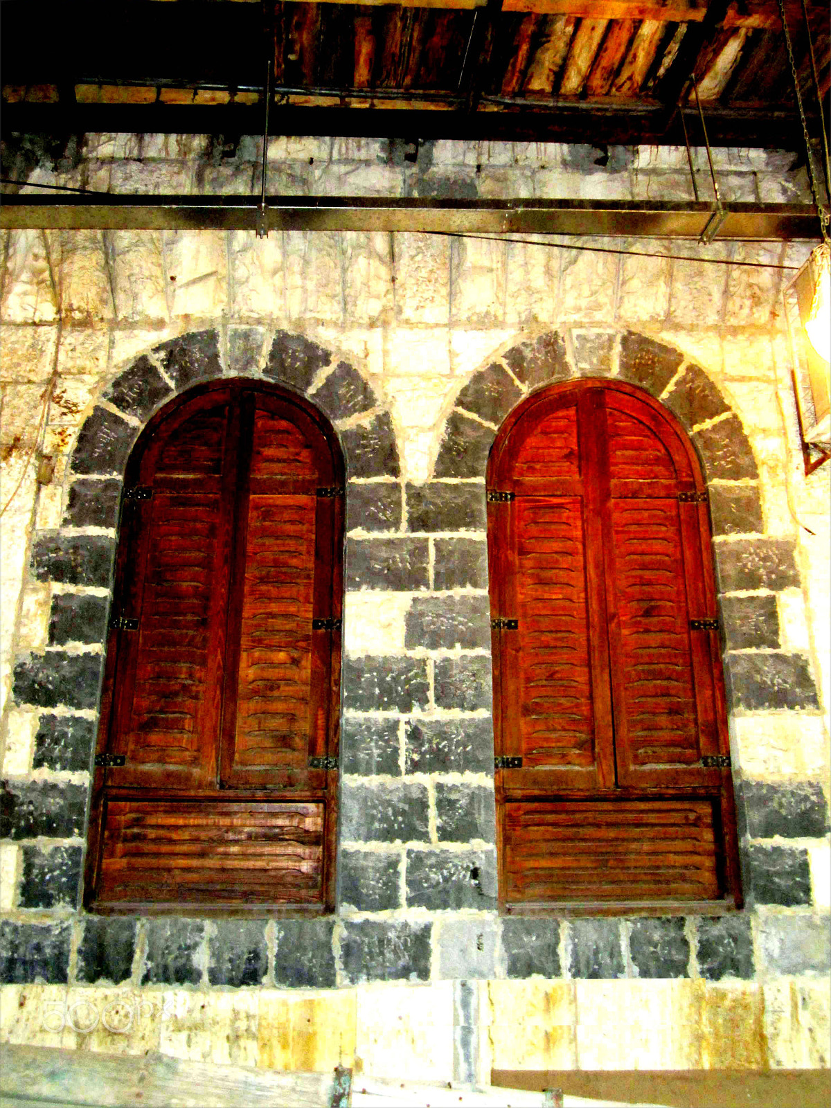 Canon PowerShot ELPH 300 HS (IXUS 220 HS / IXY 410F) sample photo. Antique windows ♥ photography