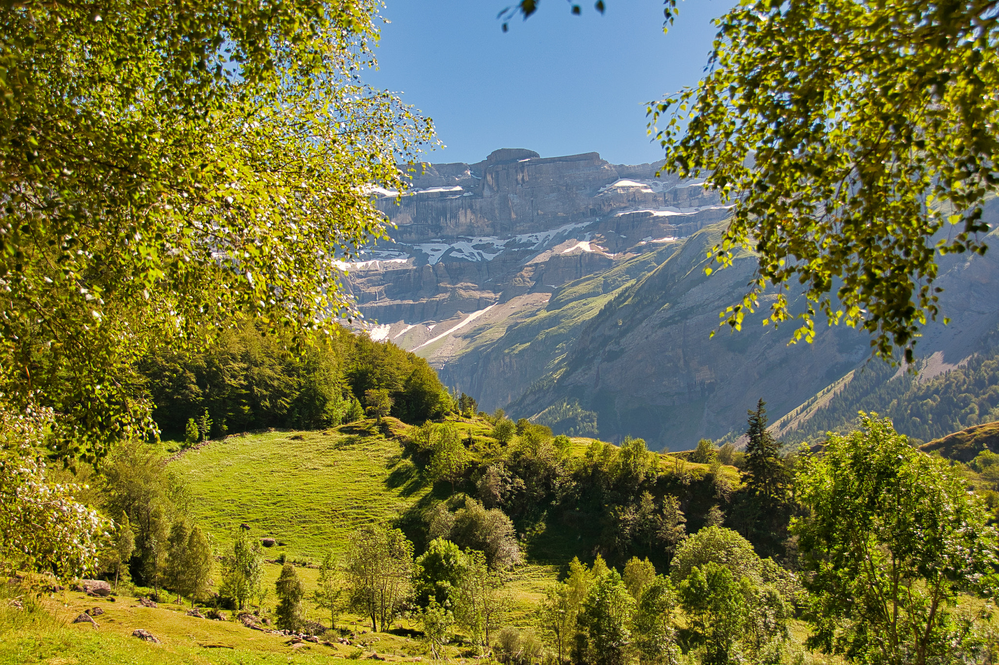 Nikon D90 sample photo. Cirque de gavarnie, french pyrennees photography