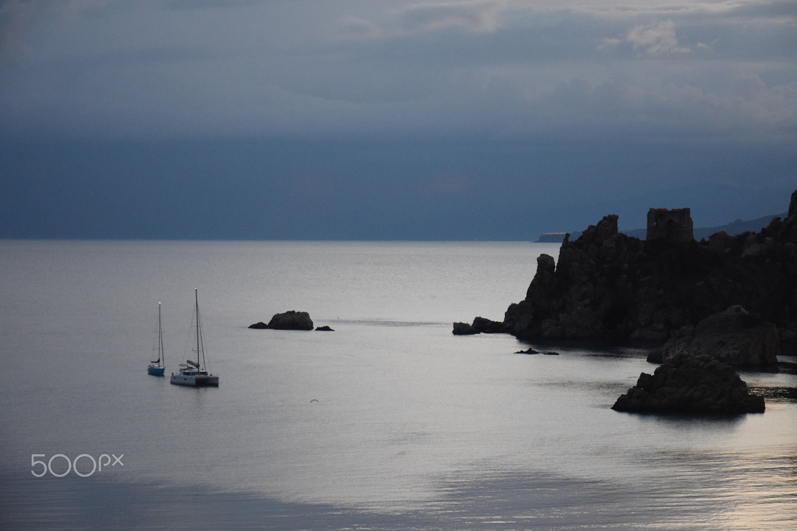 Nikon D5300 sample photo. Silver sunrise at the harbor photography