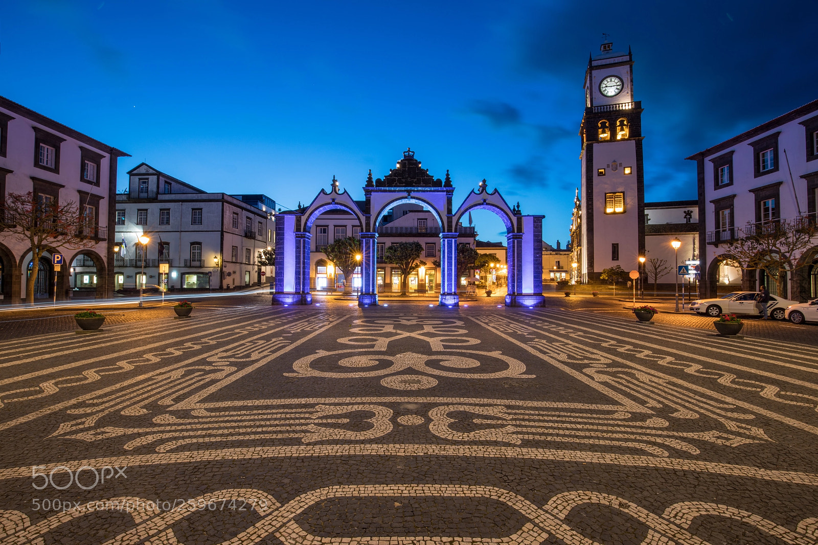 Canon EOS 5D Mark IV sample photo. City gate in ponta photography