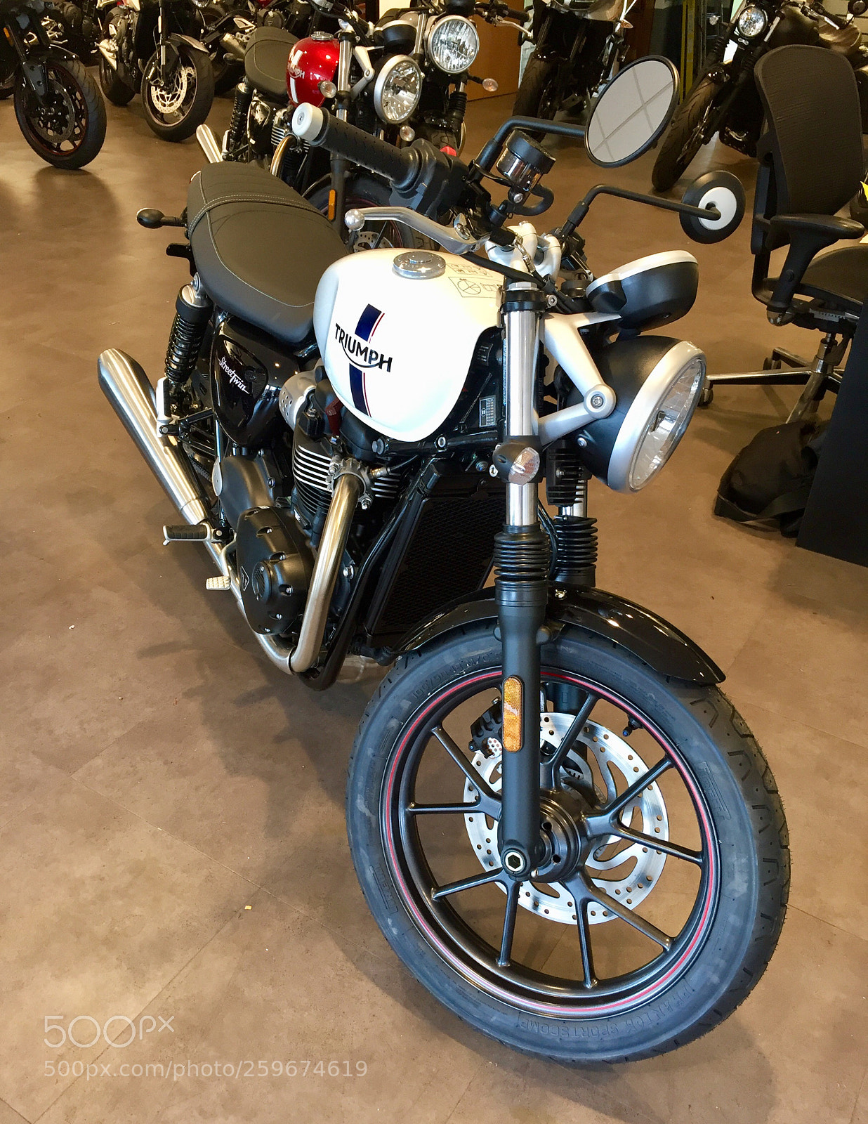 Apple iPhone 6 sample photo. Triumph street twin photography