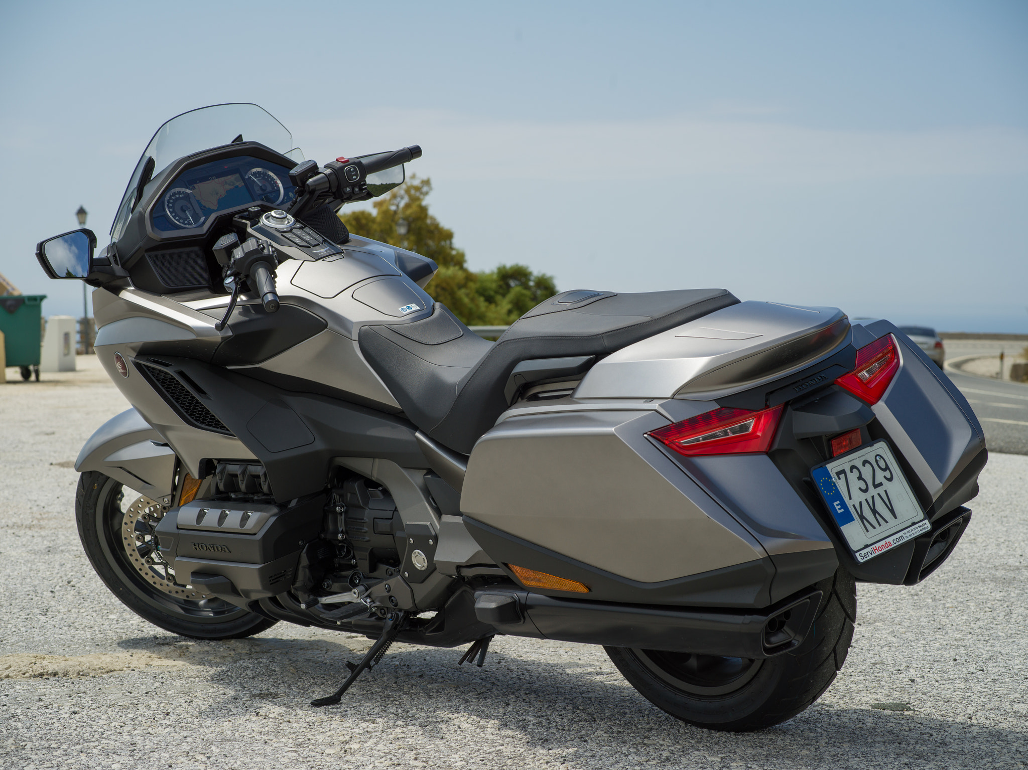 Hasselblad X1D-50c sample photo. New honda goldwing f6b (2018) photography