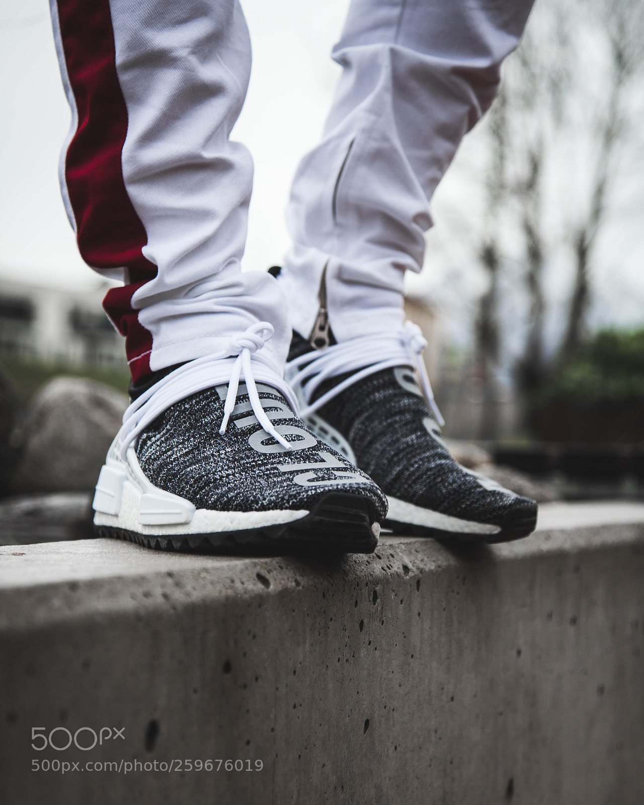 Canon EOS 5D Mark II sample photo. "human race" photography