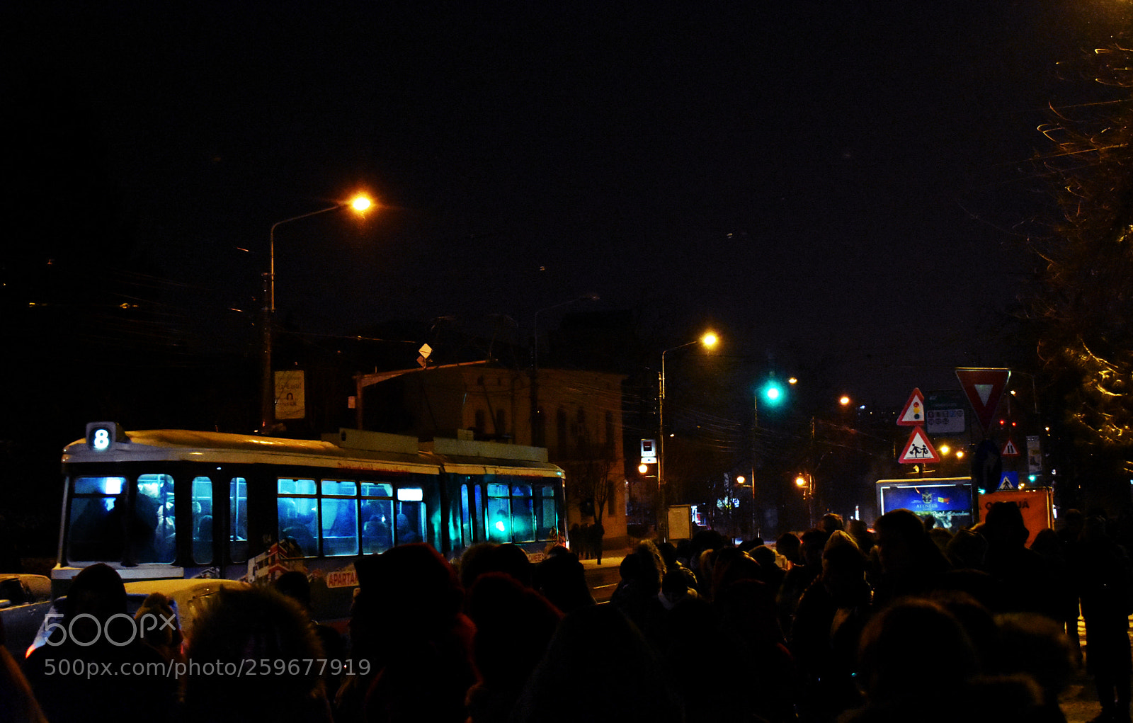 Nikon D3400 sample photo. Bus stop photography
